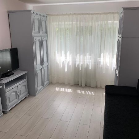 Apartament Regim Hotelier Oradea Buitenkant foto