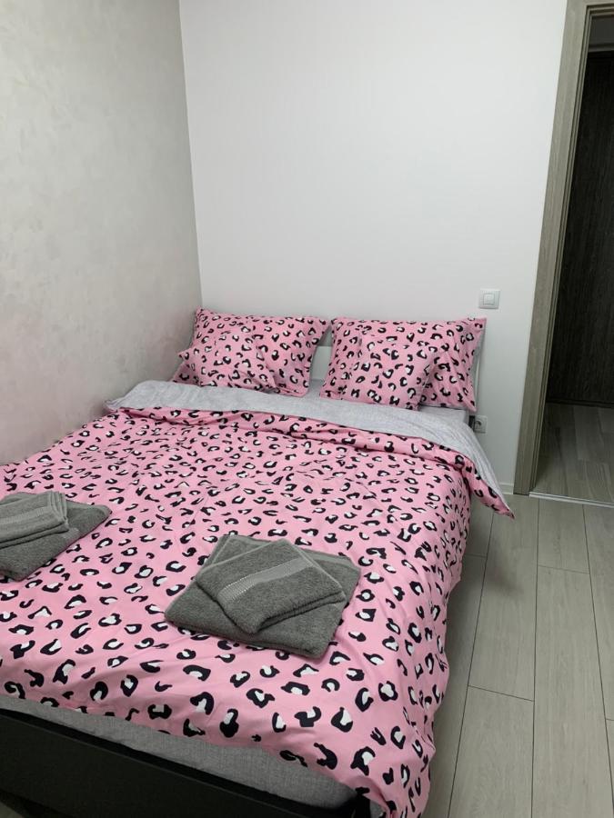 Apartament Regim Hotelier Oradea Buitenkant foto